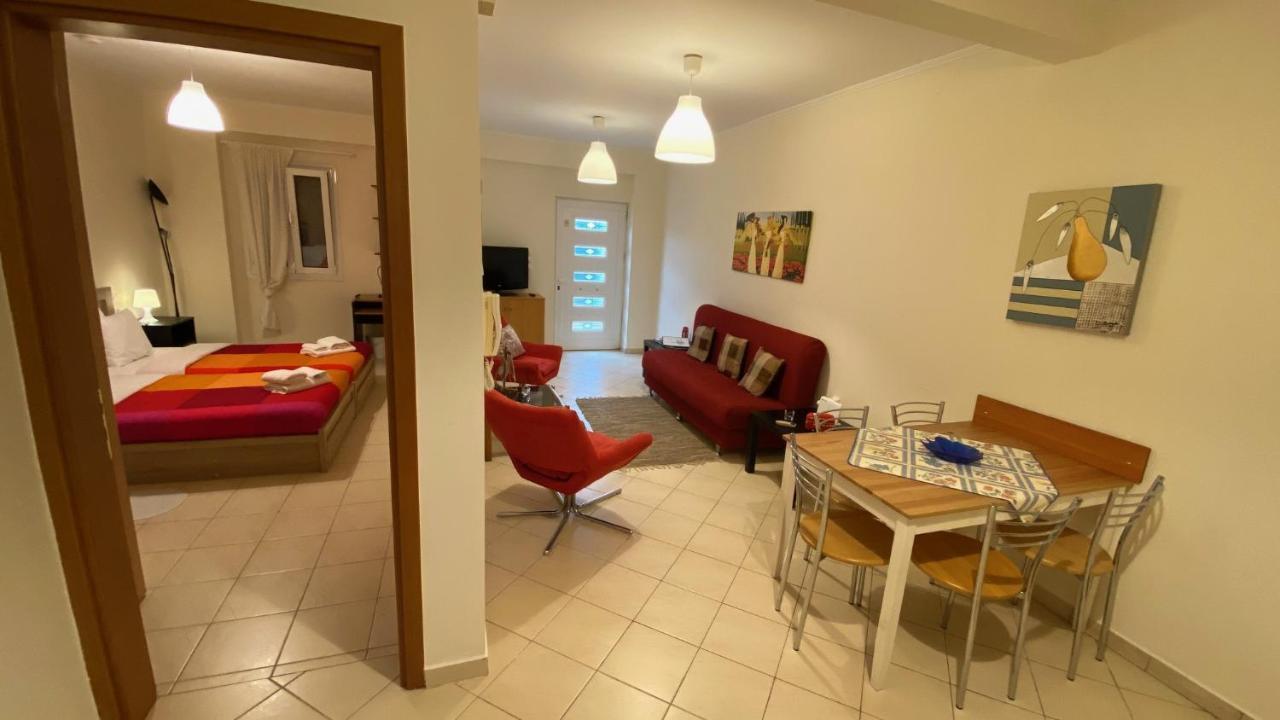 Apartamento Patras Palm Tree Exterior foto