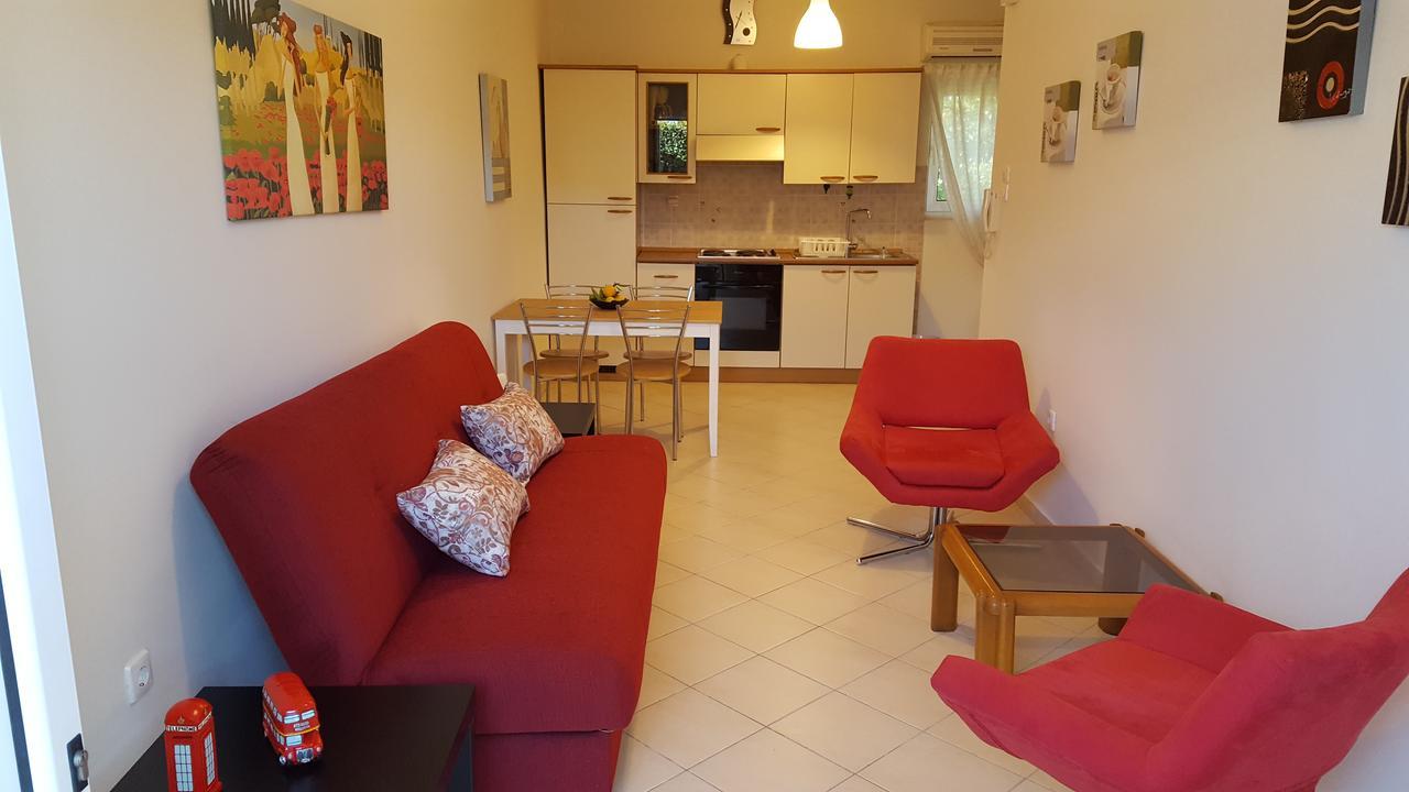 Apartamento Patras Palm Tree Exterior foto